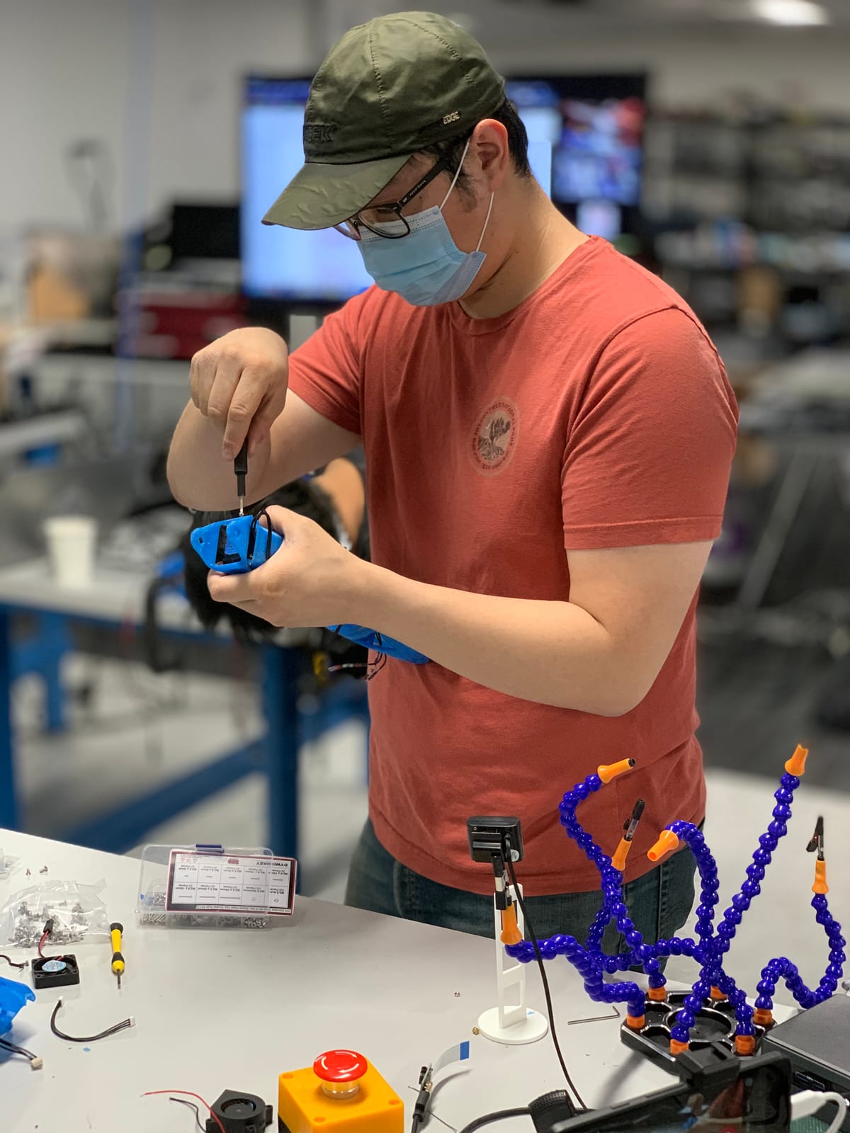 8 Reasons to Learn Robotics